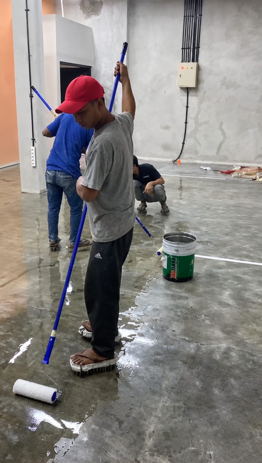 Pekerjaan pelapisan epoxy lantai pada gudang konveksi Bogor Jawa Barat